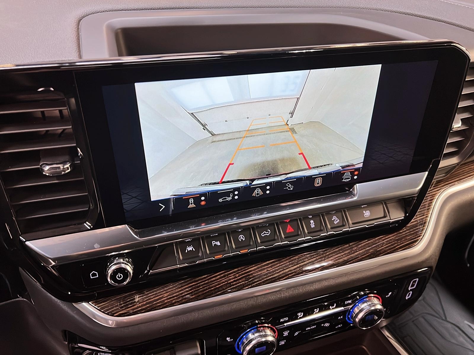 GMC Sierra 1500 ELEVATION PREMIUM X31 CUIR TOIT NAV 4X4 2025 - image #18
