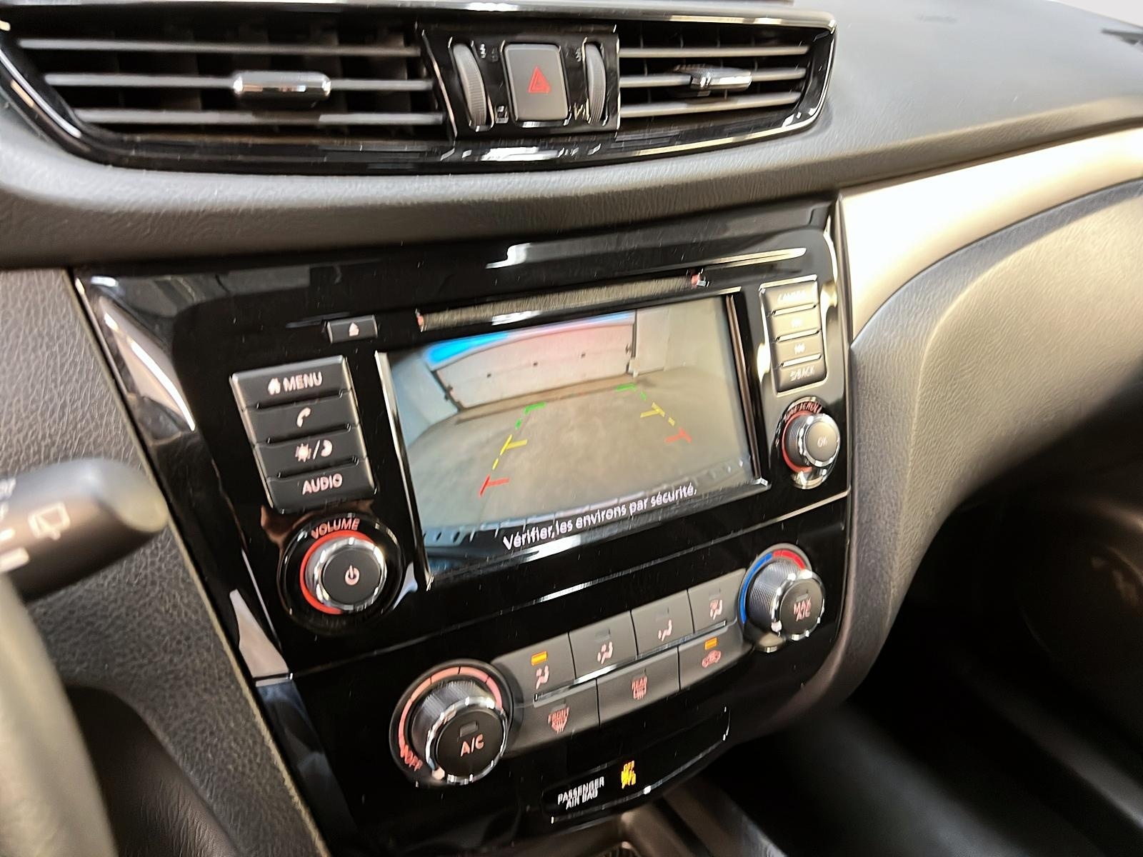 Nissan Qashqai S 4RM 2023 - image #17