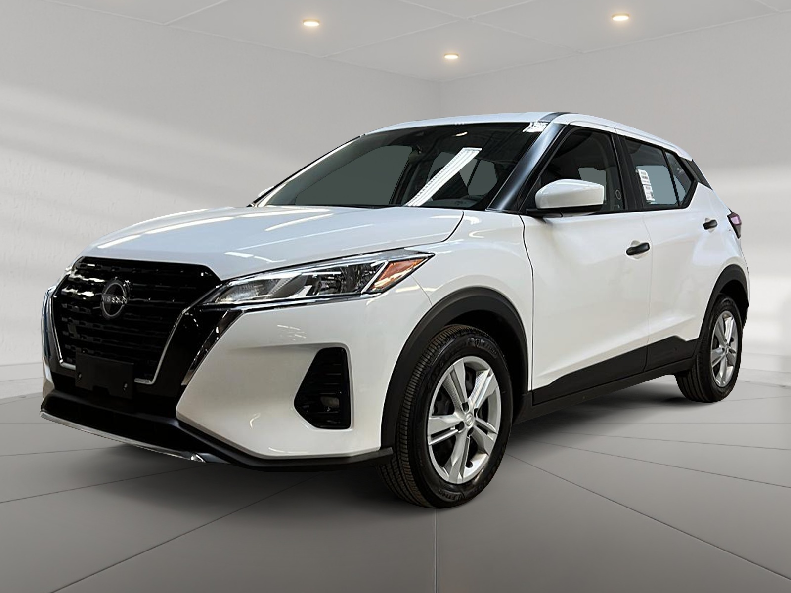 Nissan Kicks S 2023 - image #1