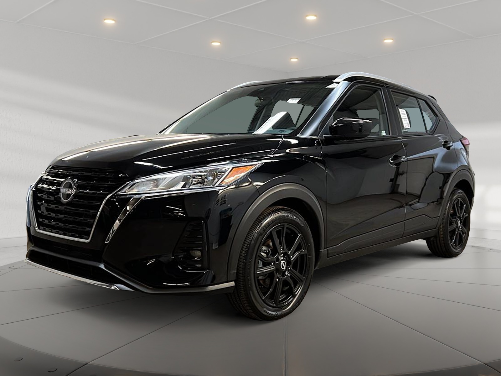 Nissan Kicks SV SPECIAL EDITION 2023 - image #1