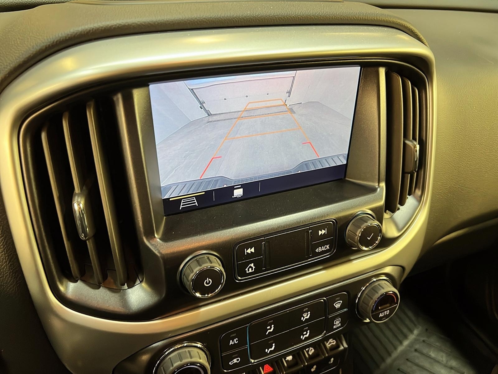 Chevrolet Colorado ZR2 EDITION CREPUSCULE CREW CAB CUIR 4X4 2022 - image #16