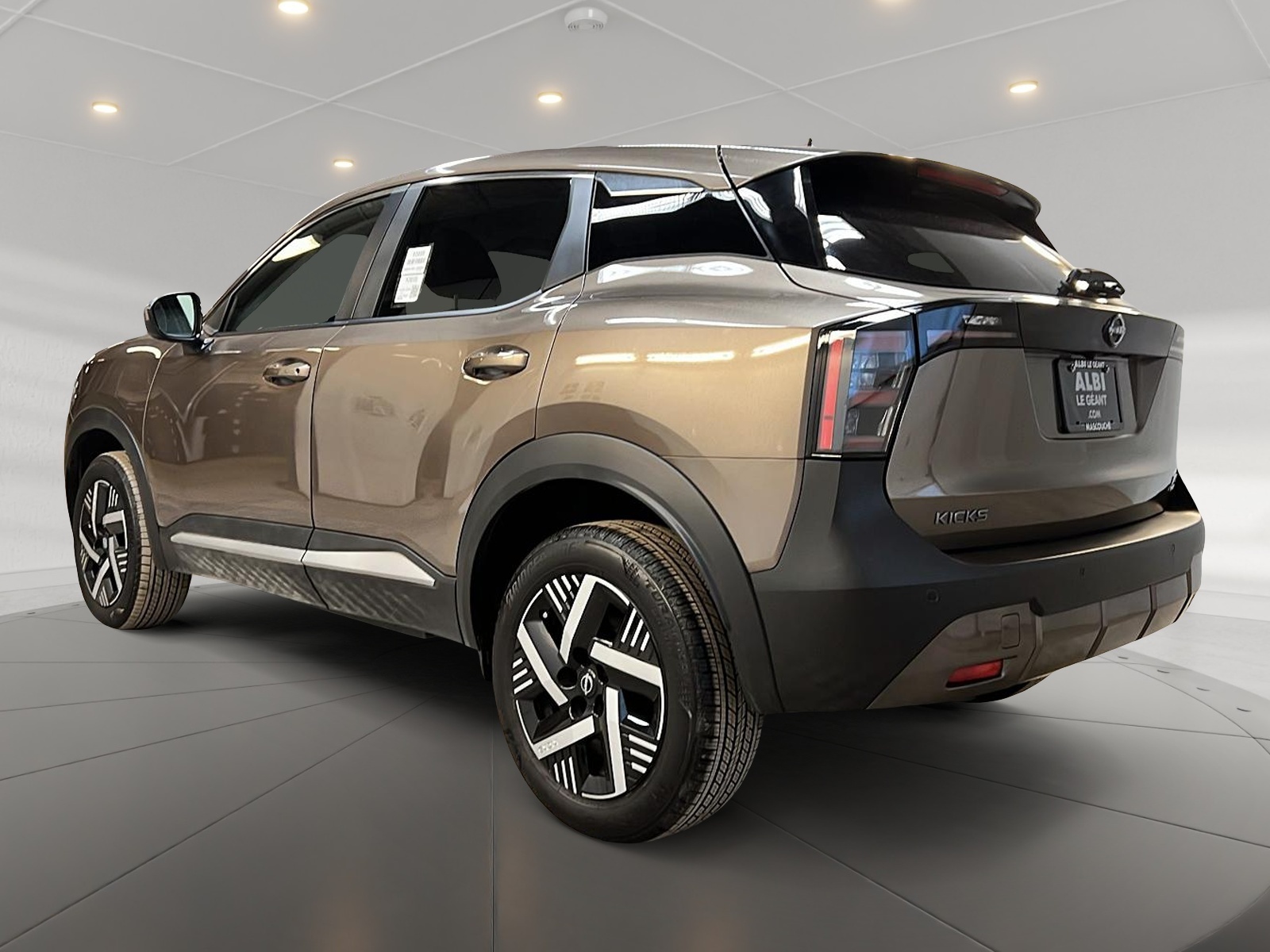 Nissan Kicks SV 2025 - image #6