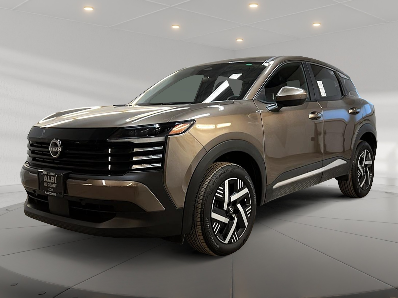 Nissan Kicks SV 2025 - image #1