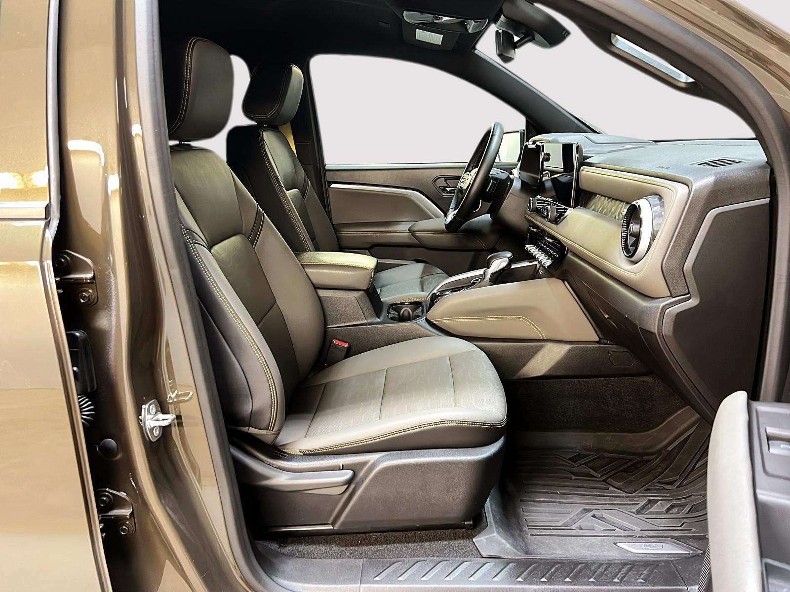 Chevrolet Colorado 2023 - Image #8