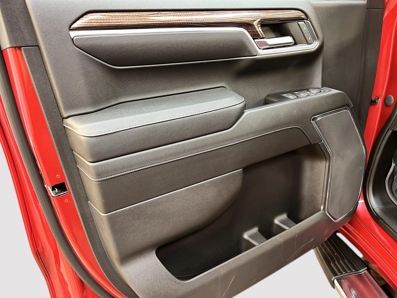 Chevrolet Silverado 1500 2023 - Image #24