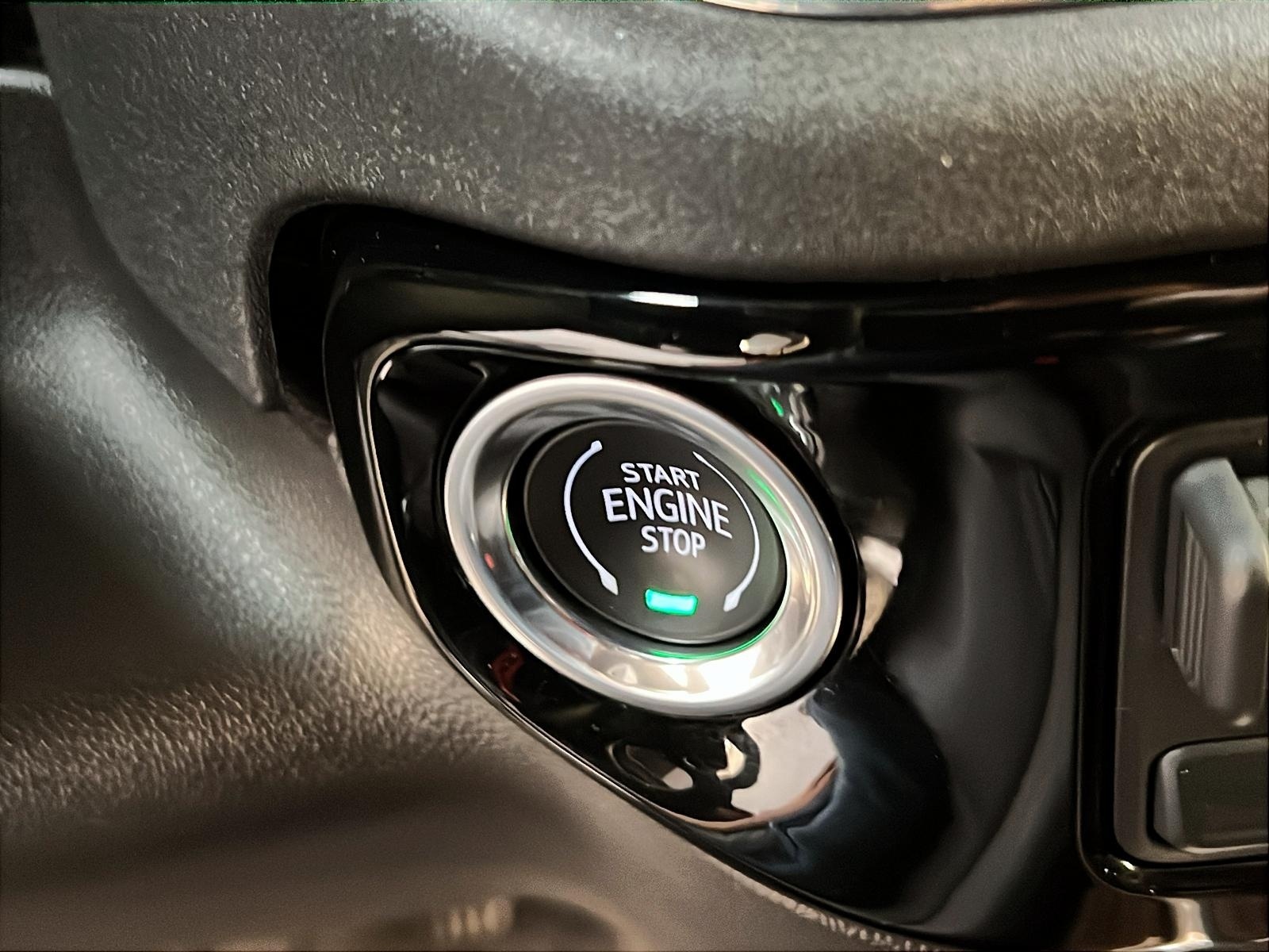 Chevrolet Silverado 1500 2023 - Image #19