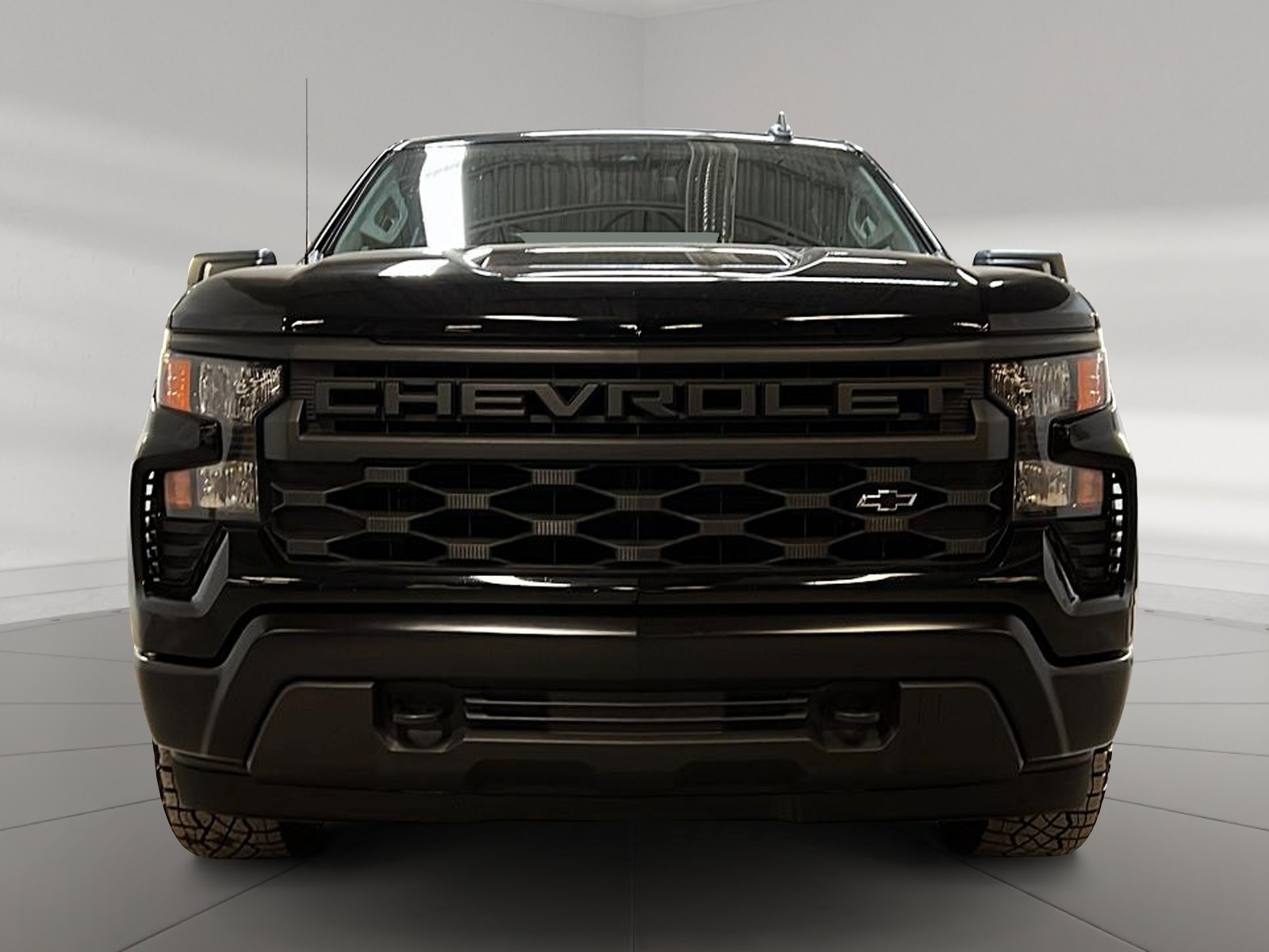 Chevrolet Silverado 1500 WT GR VALEUR Z71CREW CAB 4X4 2024 - image #2