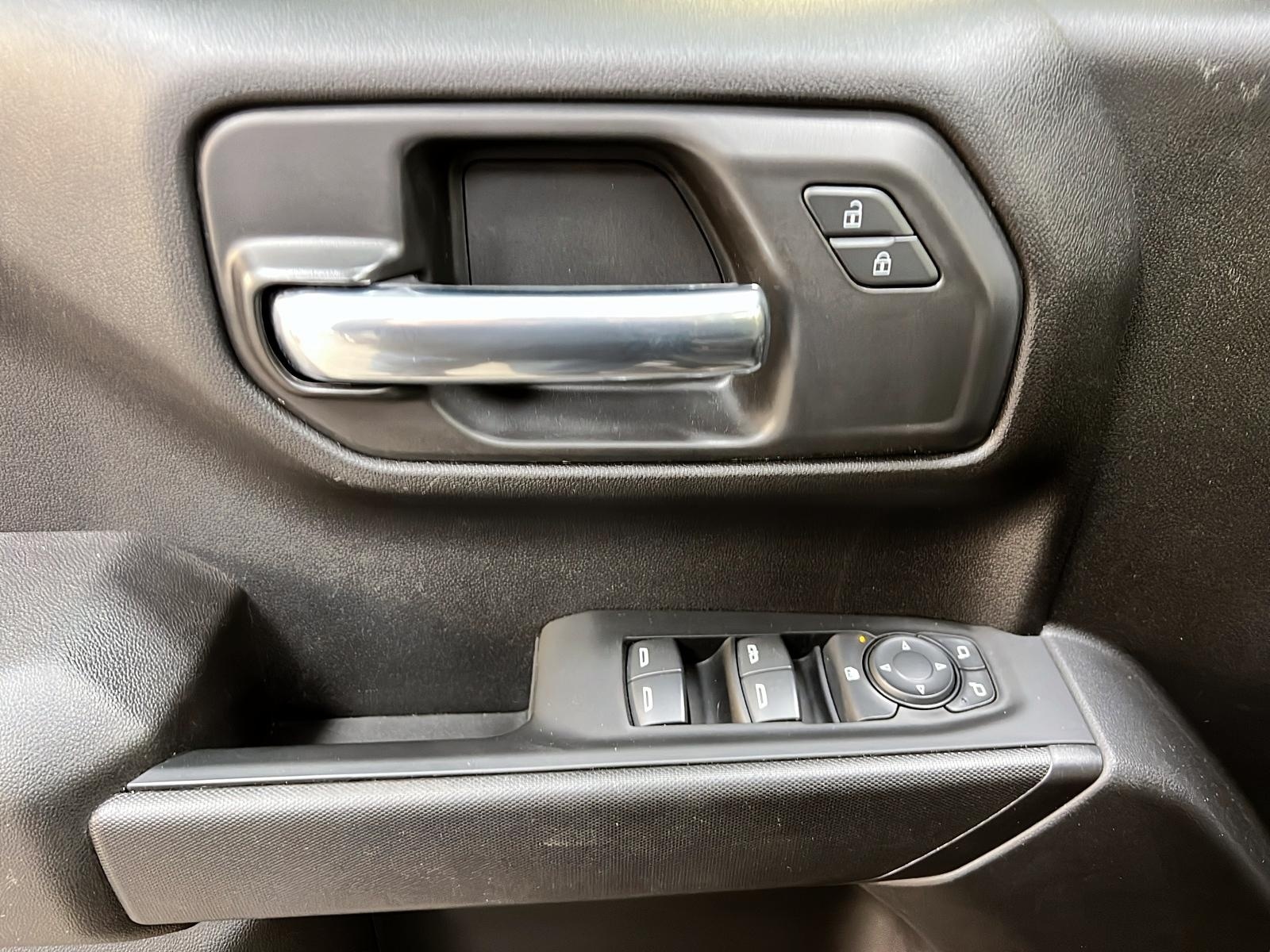 Chevrolet Silverado 1500 2024 - Image #19
