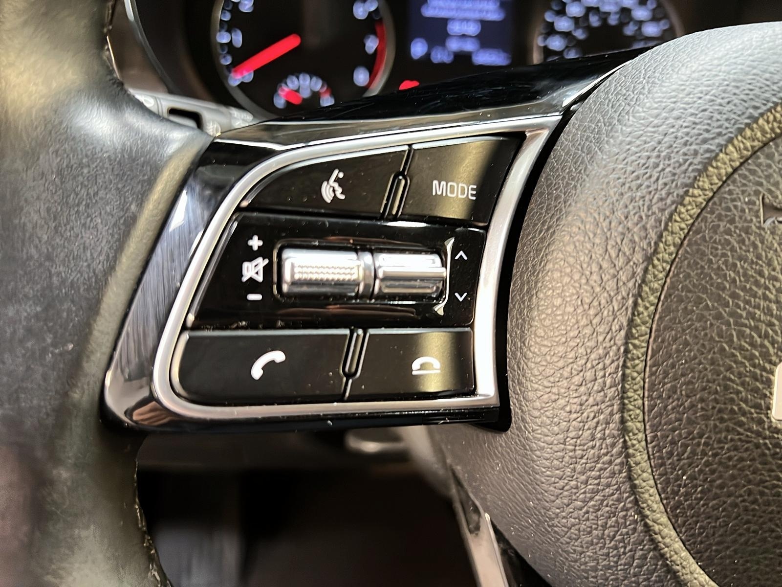 Kia SELTOS EX CUIR 2023 - image #19