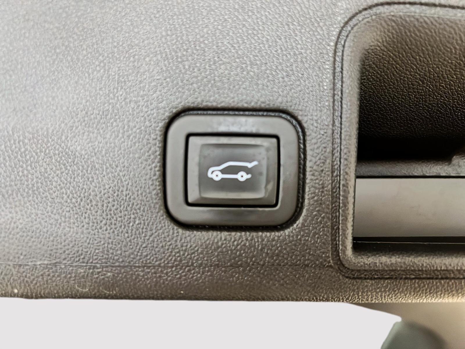 GMC Terrain 2023 - Image #15