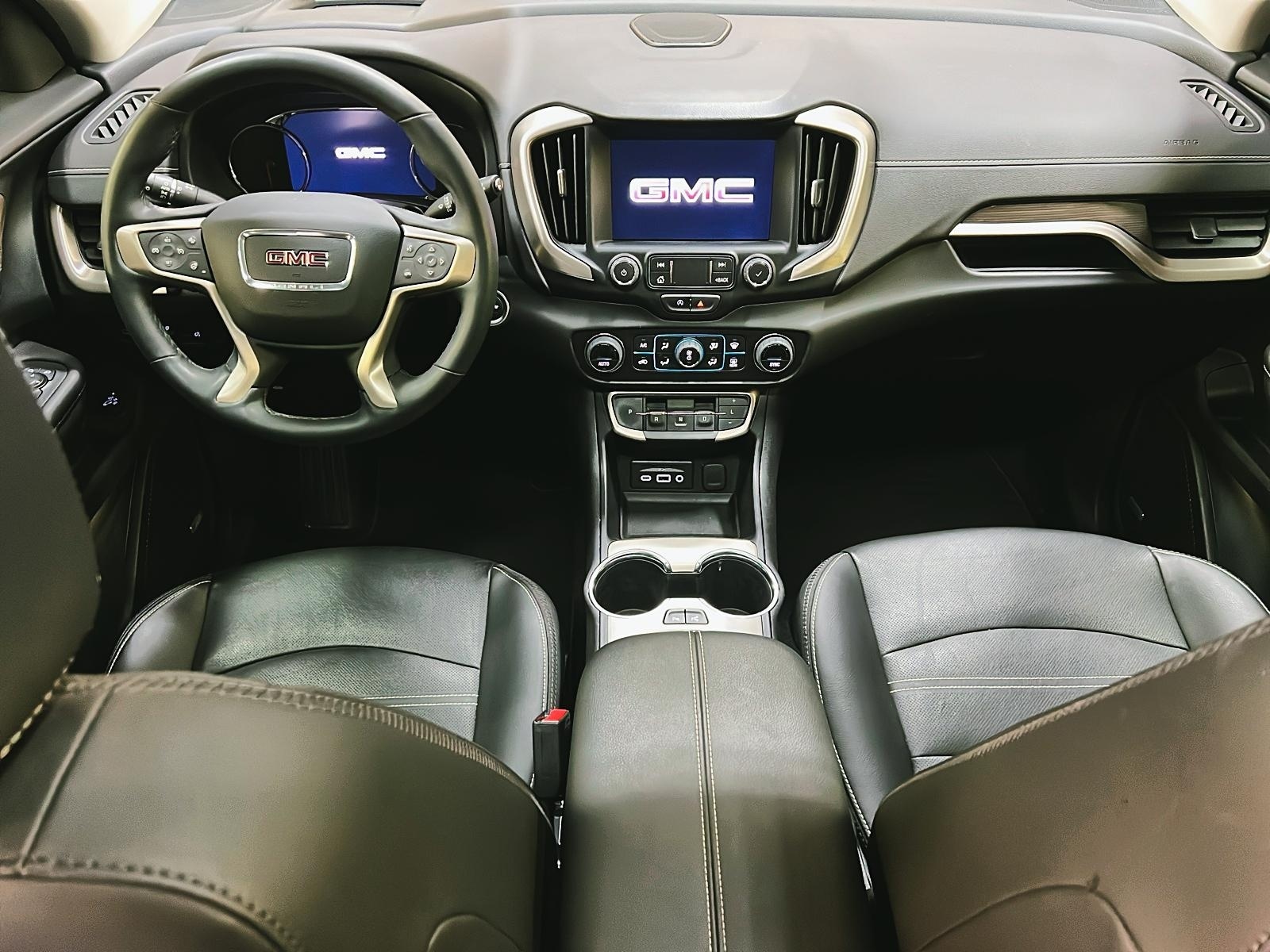 GMC Terrain DENALI CUIR TOIT NAV 4RM 2023 - image #12