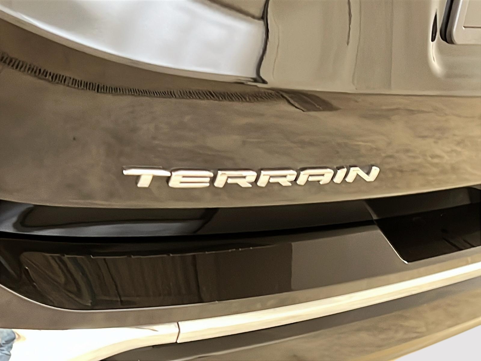 GMC Terrain 2023 - Image #30