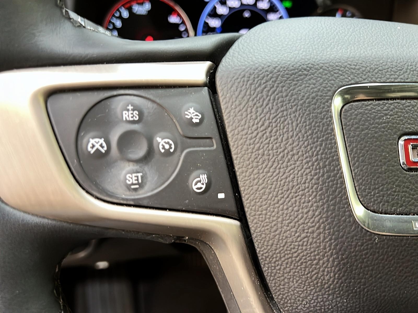 GMC Terrain DENALI CUIR TOIT NAV 4RM 2023 - image #23