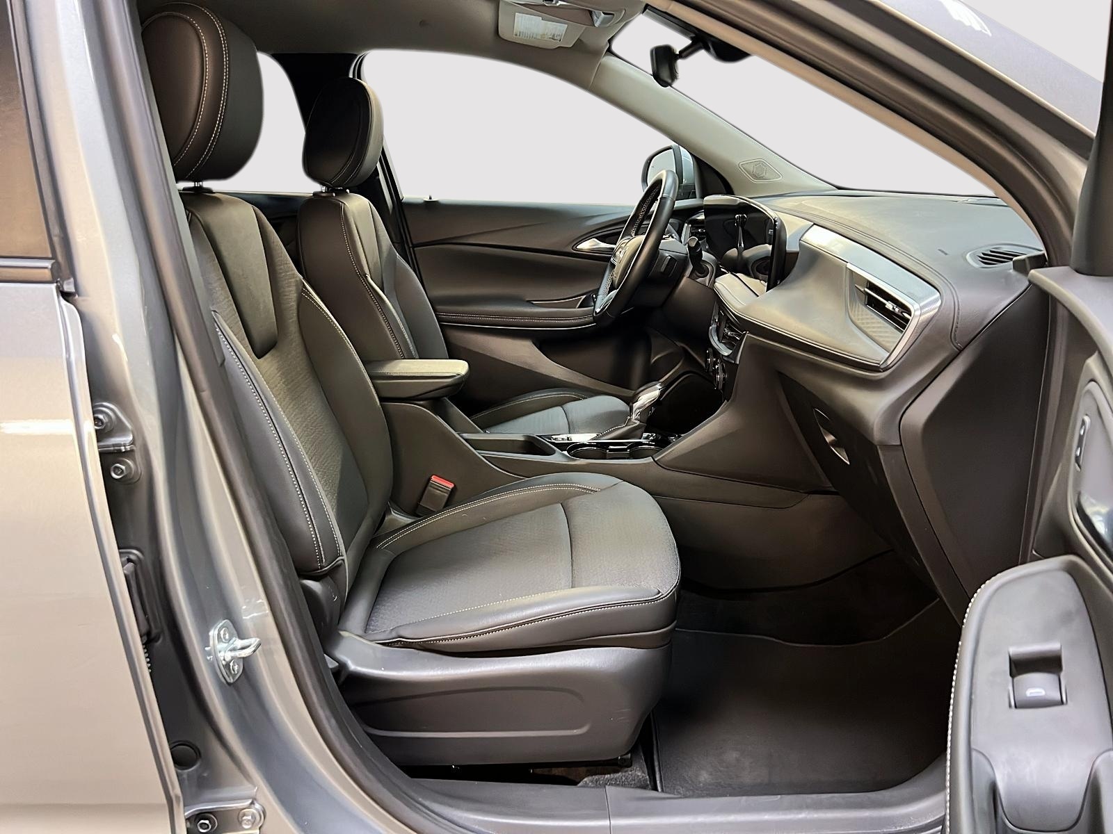 Buick Encore GX PREFERRED 4RM 2024 - image #8