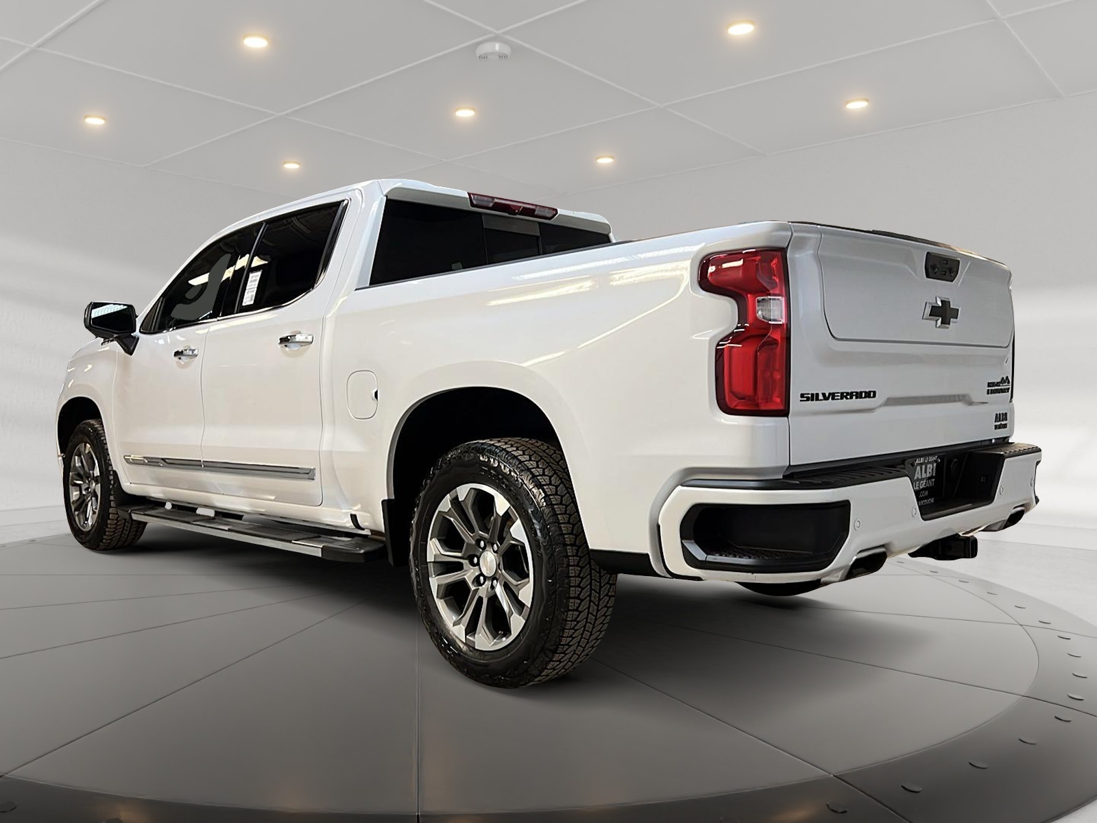 Chevrolet Silverado 1500 HIGH COUNTRY CREW CAB CUIR TOIT NAV 4X4 2023 - image #6