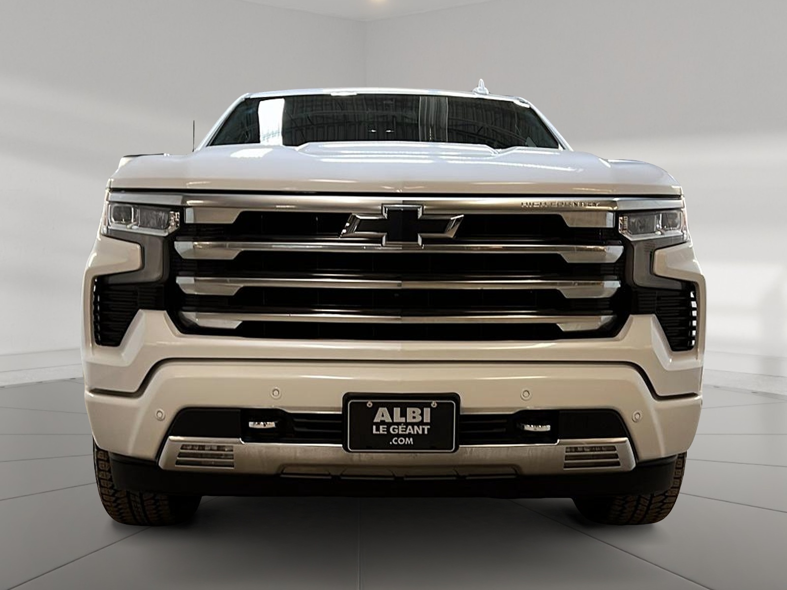 Chevrolet Silverado 1500 2023 - Image #2