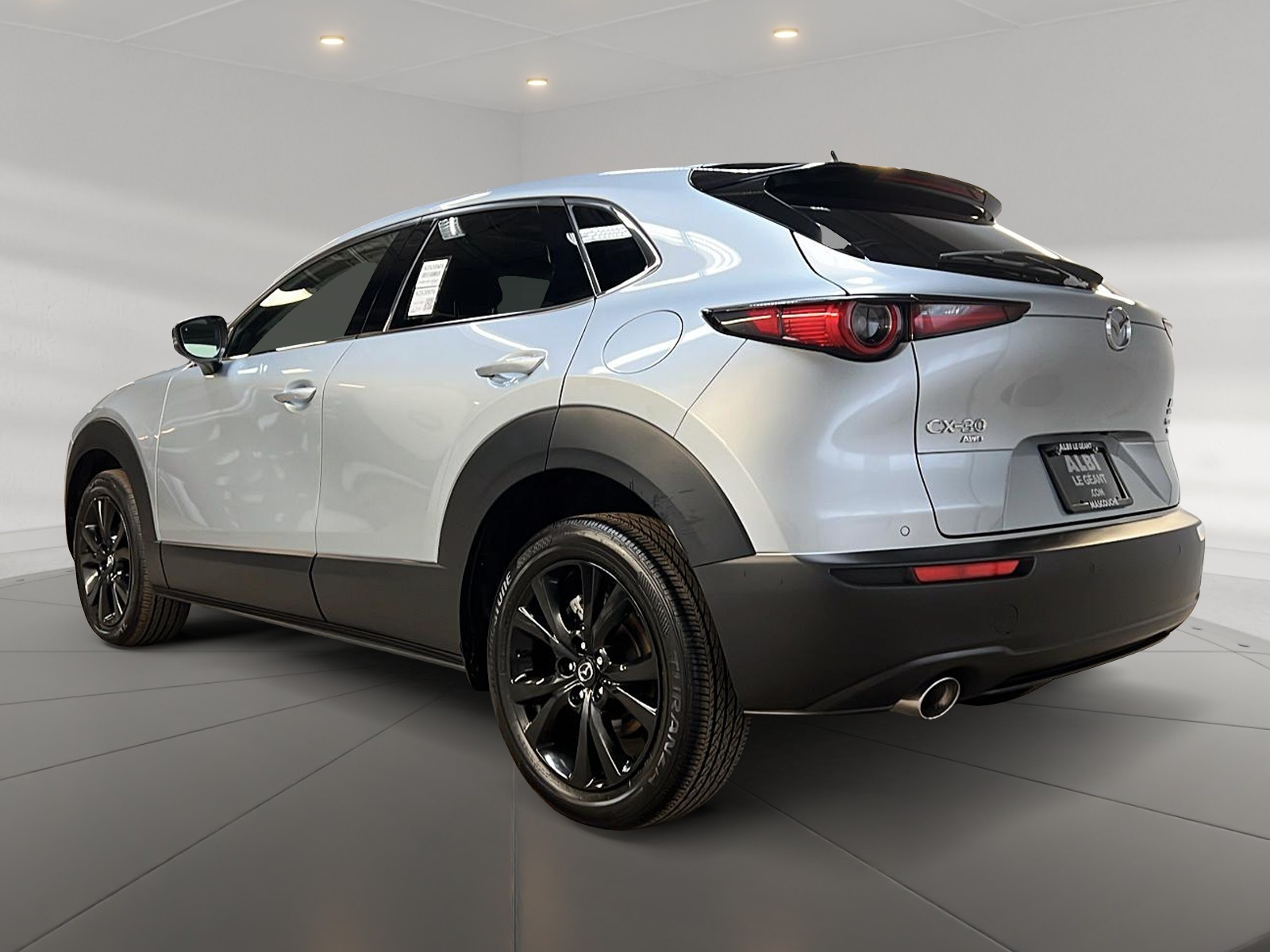 Mazda CX-30 GT TURBO CUIR TOIT NAV 4RM 2023 - image #6