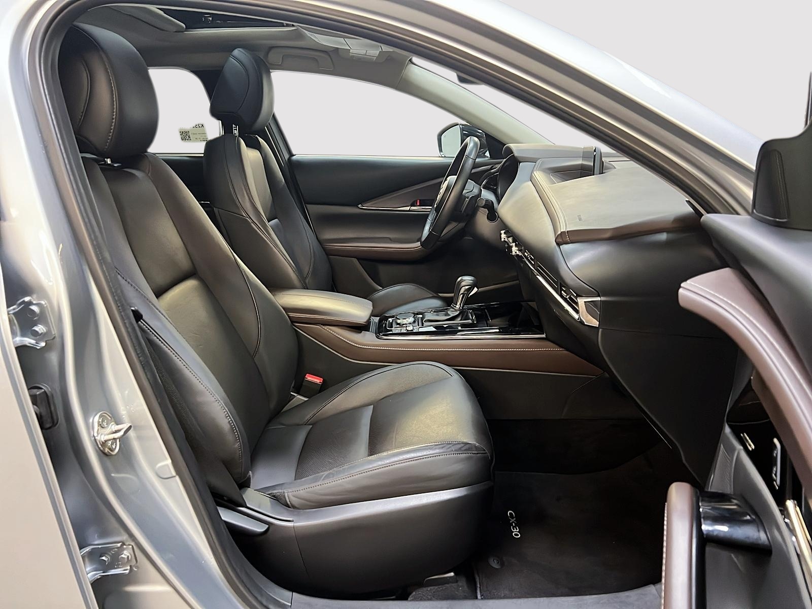 Mazda CX-30 GT TURBO CUIR TOIT NAV 4RM 2023 - image #8