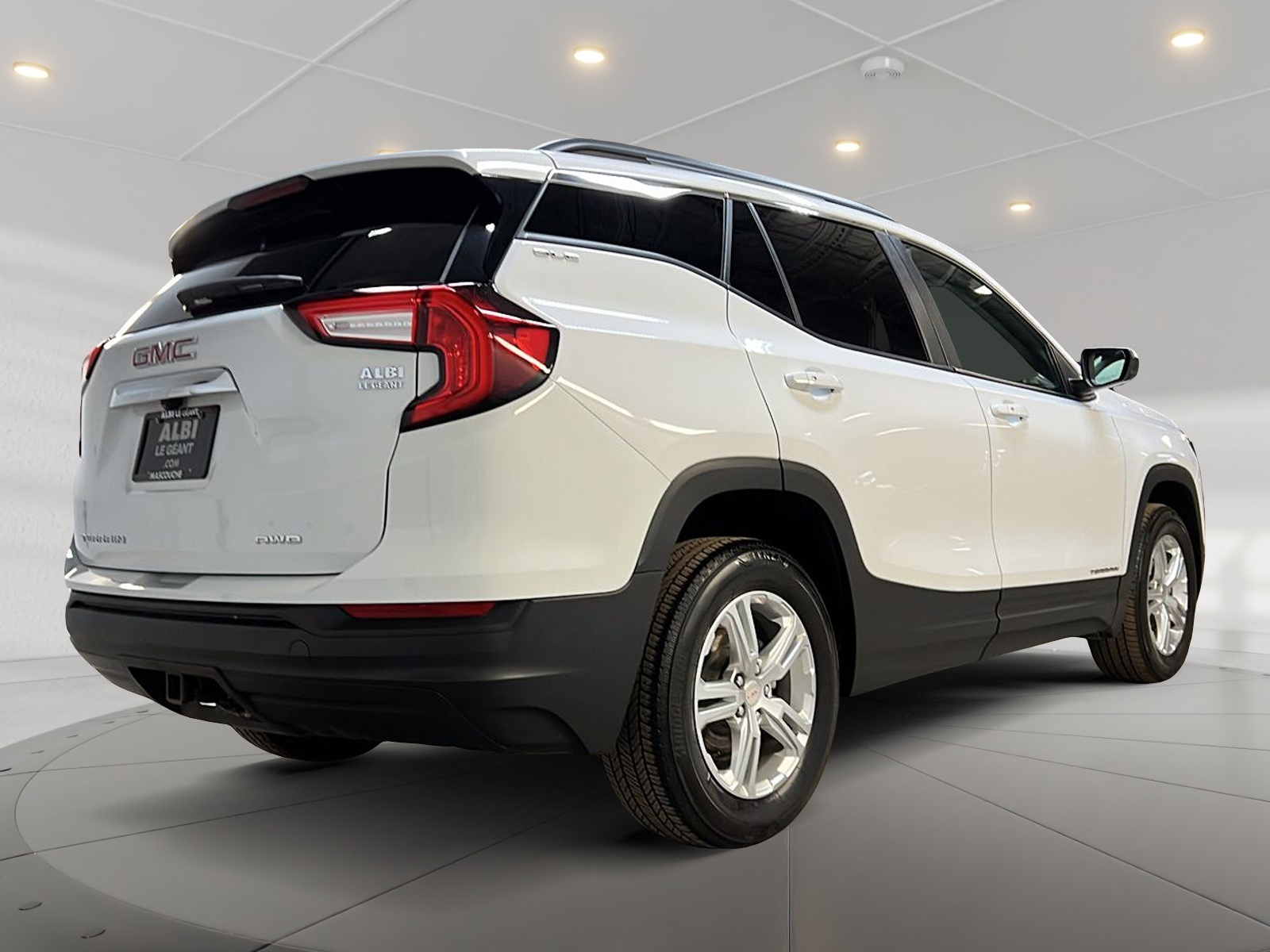 GMC Terrain SLE NAV 4RM 2022 - image #4