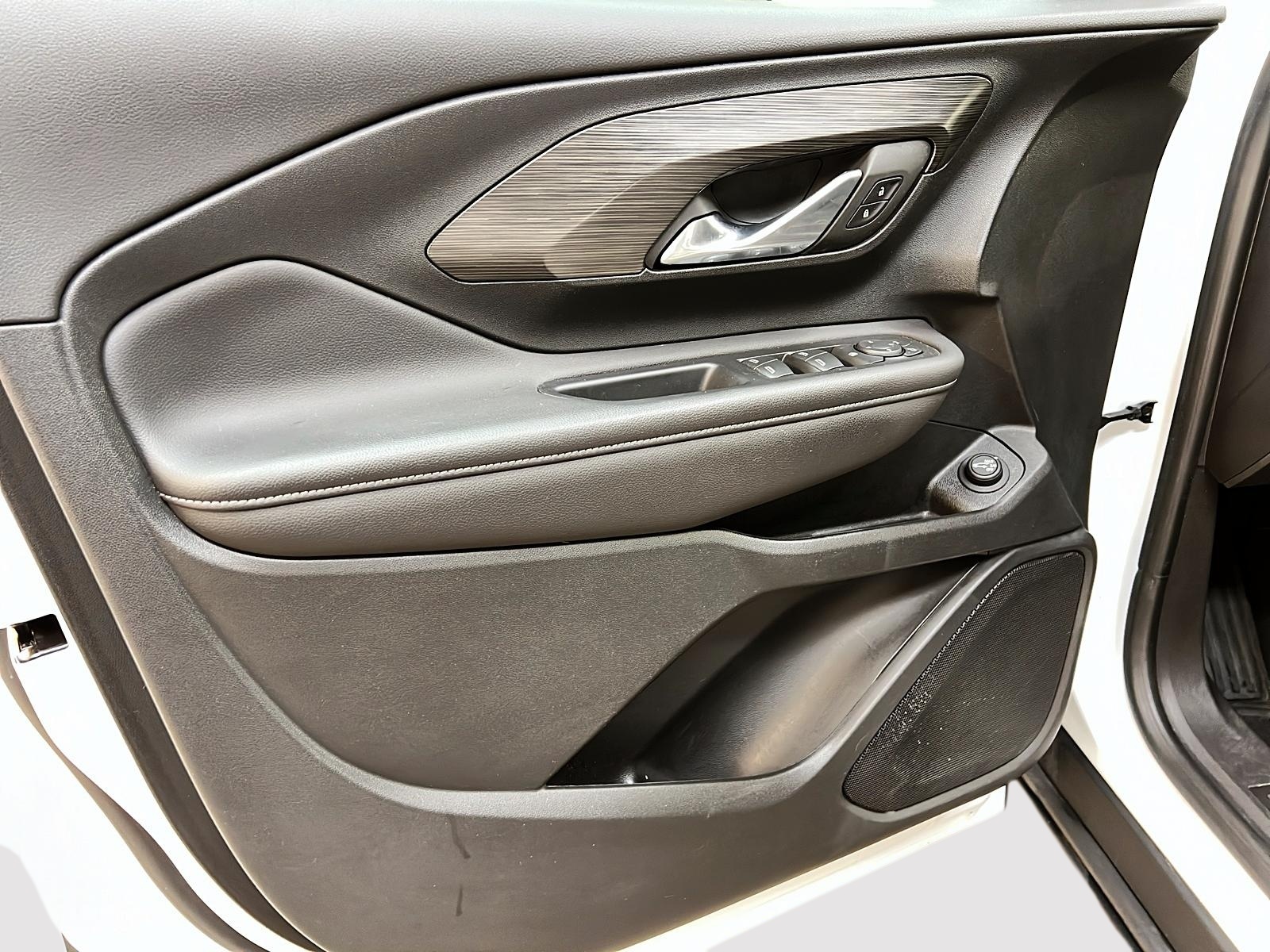 GMC Terrain SLE NAV 4RM 2022 - image #24