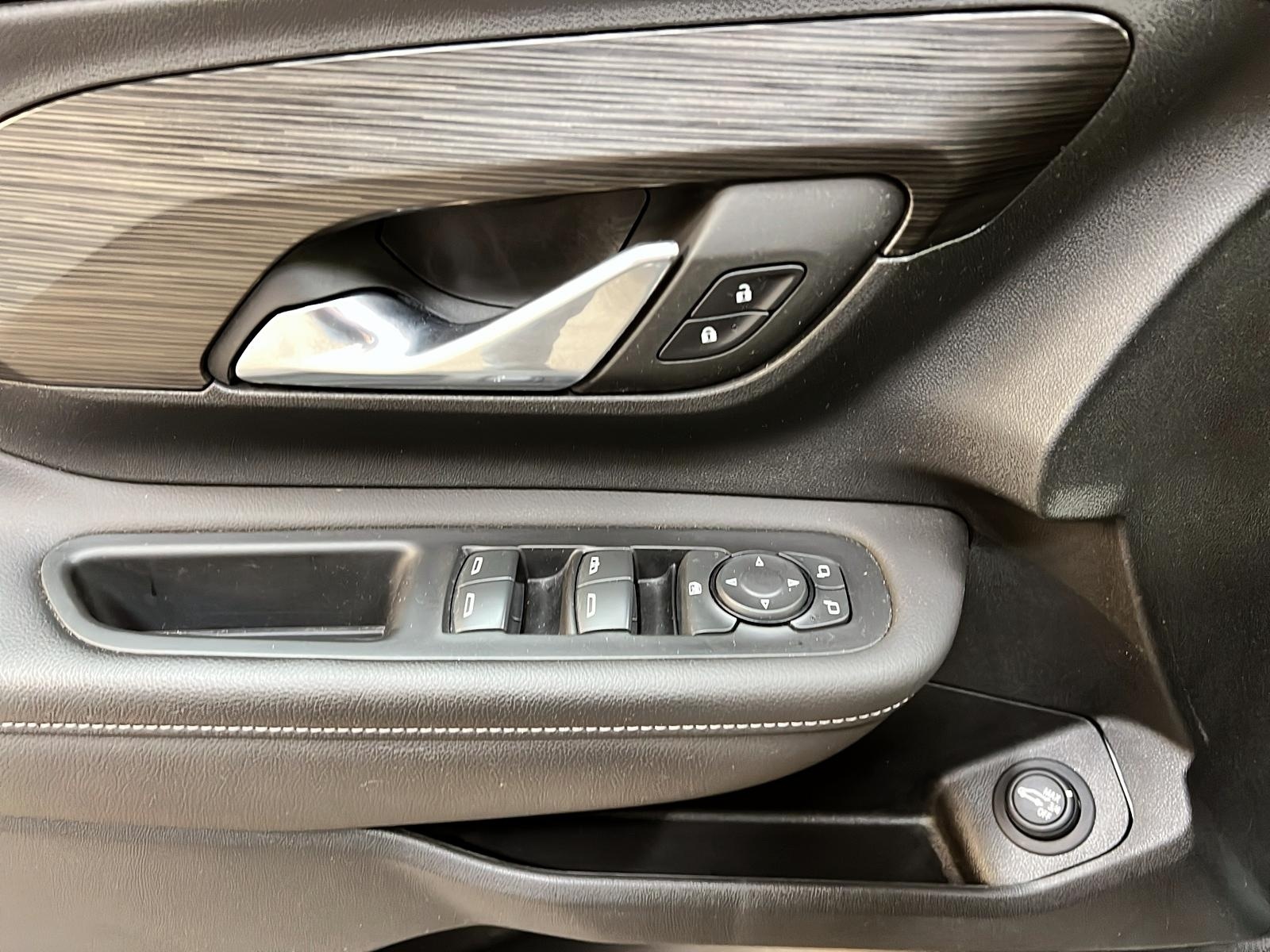 GMC Terrain 2022 - Image #23
