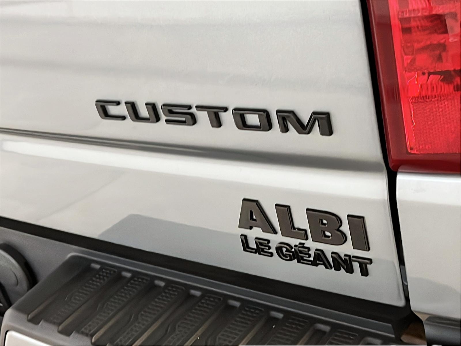 Chevrolet Silverado 1500 CUSTOM EDITION RALLY CREW CAB 4X4 2024 - image #26