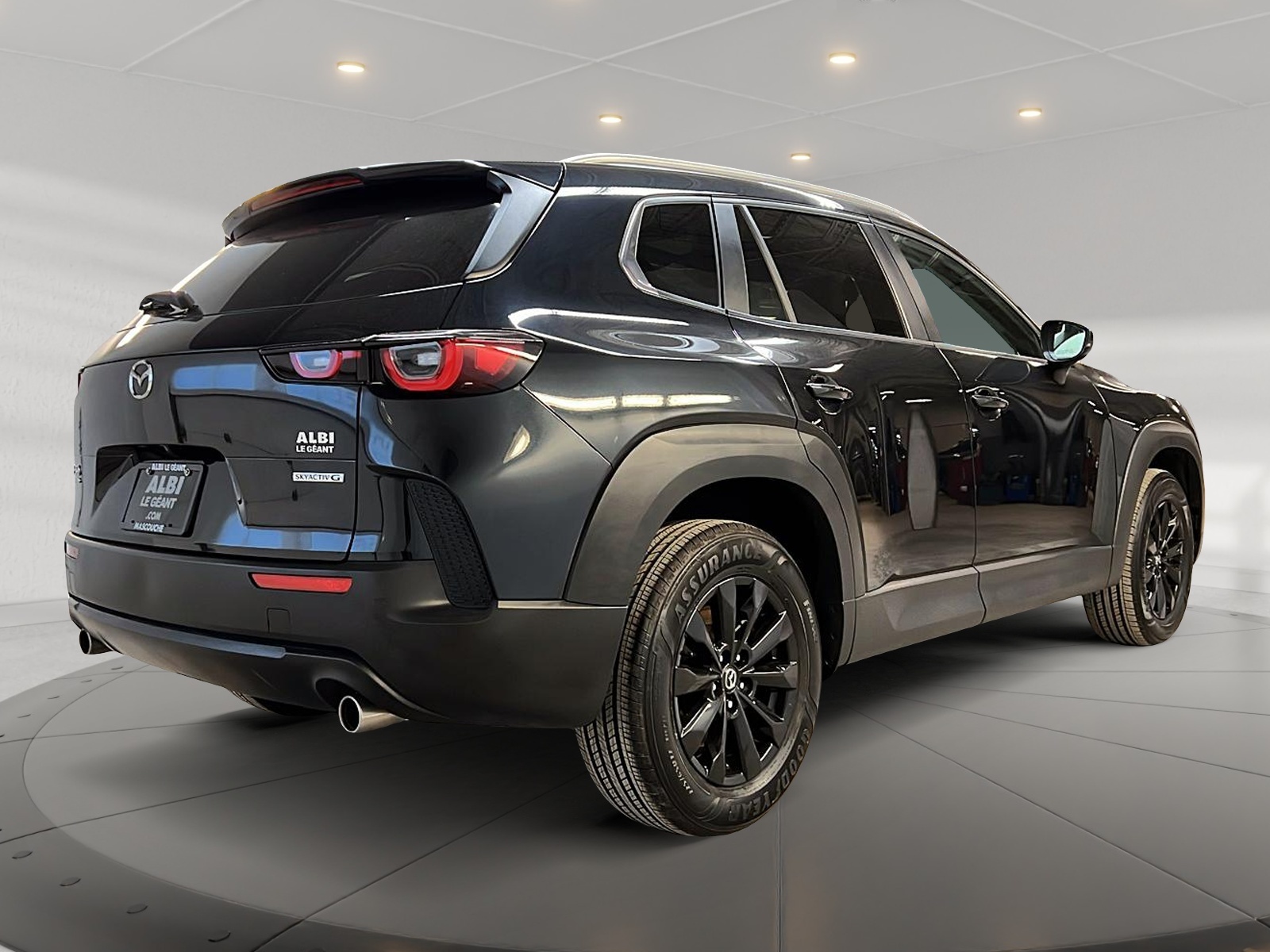 Mazda CX-50 GS LUXE TOIT PANO 4RM 2025 - image #4