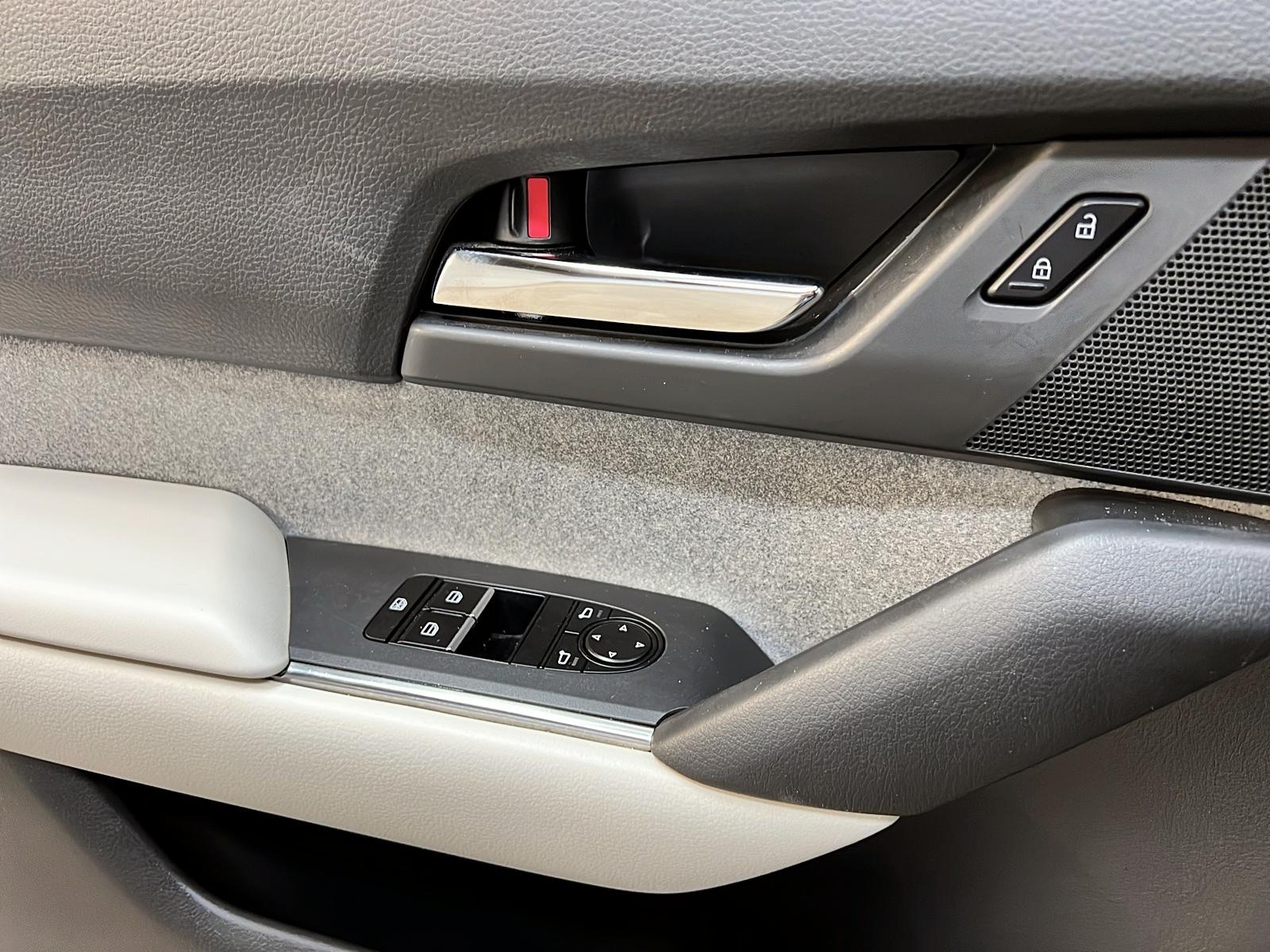 Mazda MX-30 GS NAV 2022 - image #23