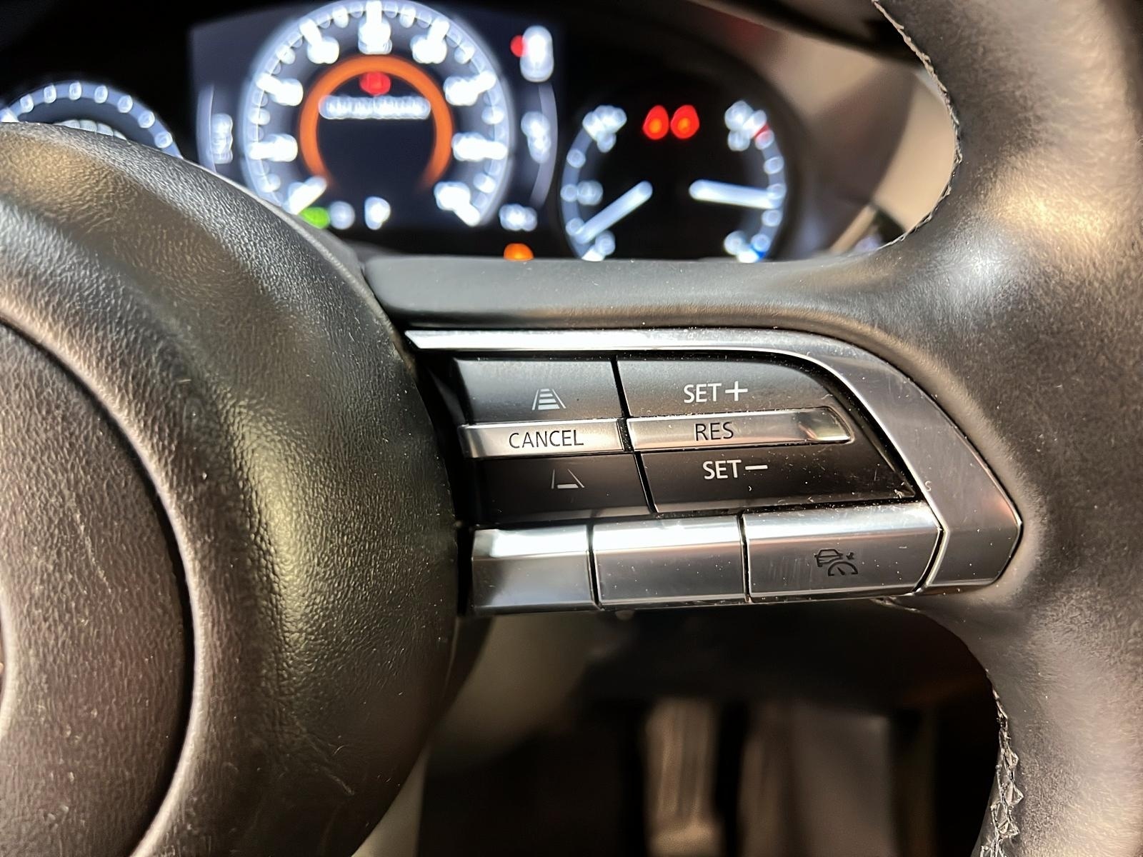 Mazda MX-30 2022 - Image #20