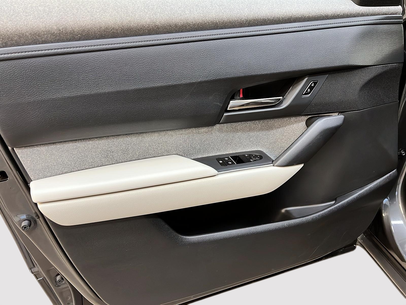 Mazda MX-30 GS NAV 2022 - image #24