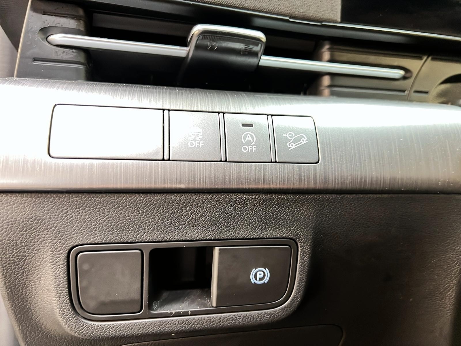 Hyundai Kona ESSENTIEL 4RM 2024 - image #18