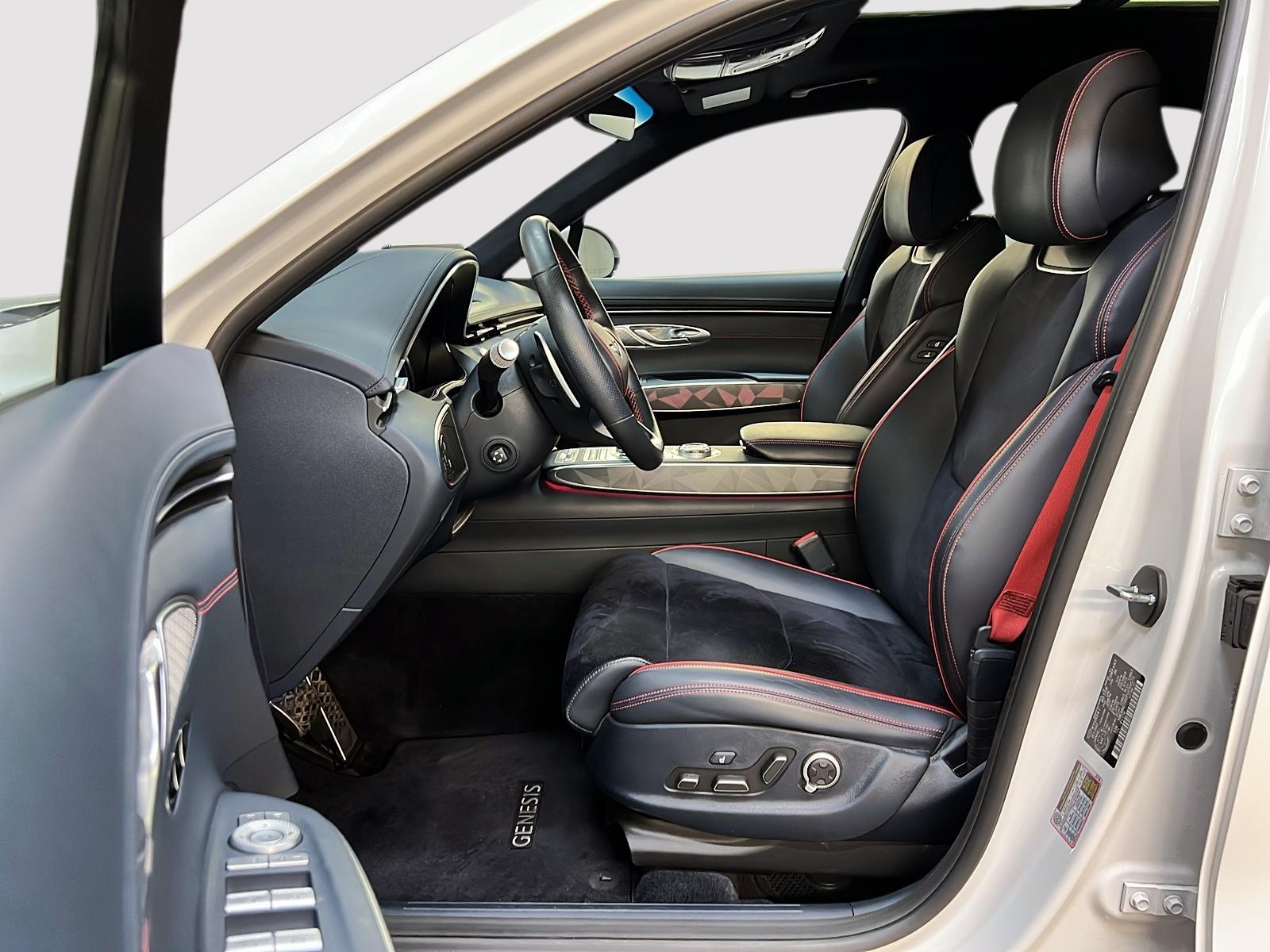 Genesis GV70 2023 - Image #7