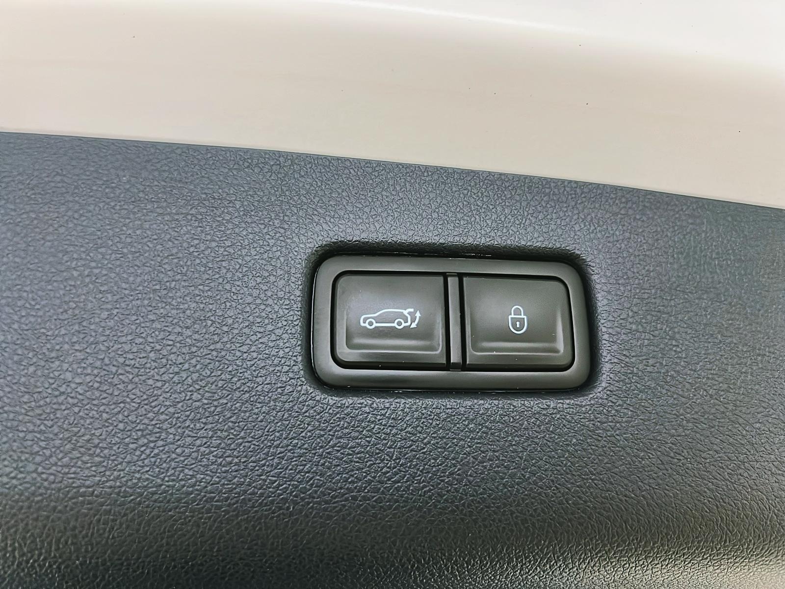 Genesis GV70 2023 - Image #15