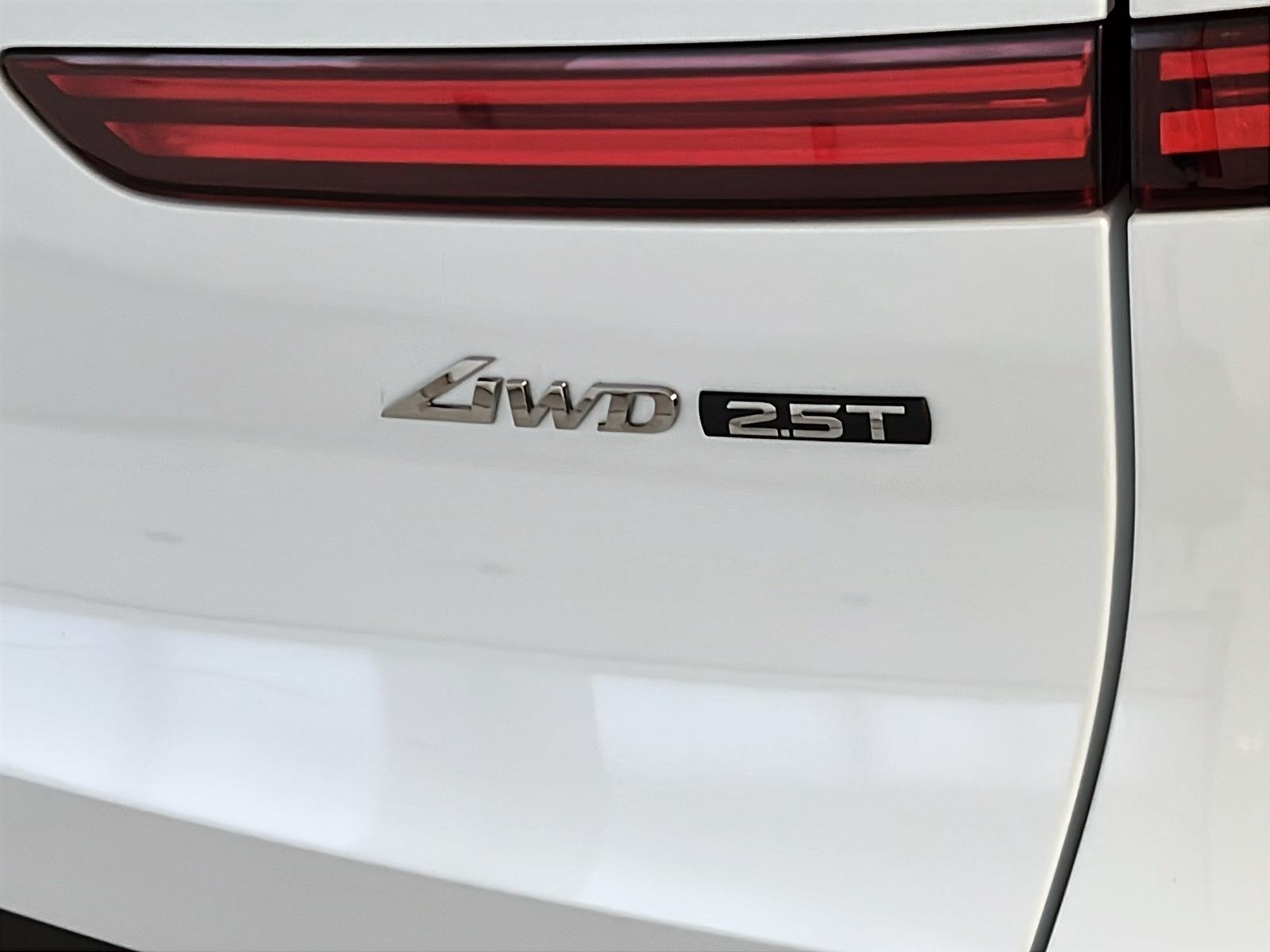 Genesis GV70 PRESTIGE 2.5T  TOIT PANO NAV 4RM 2023 - image #30