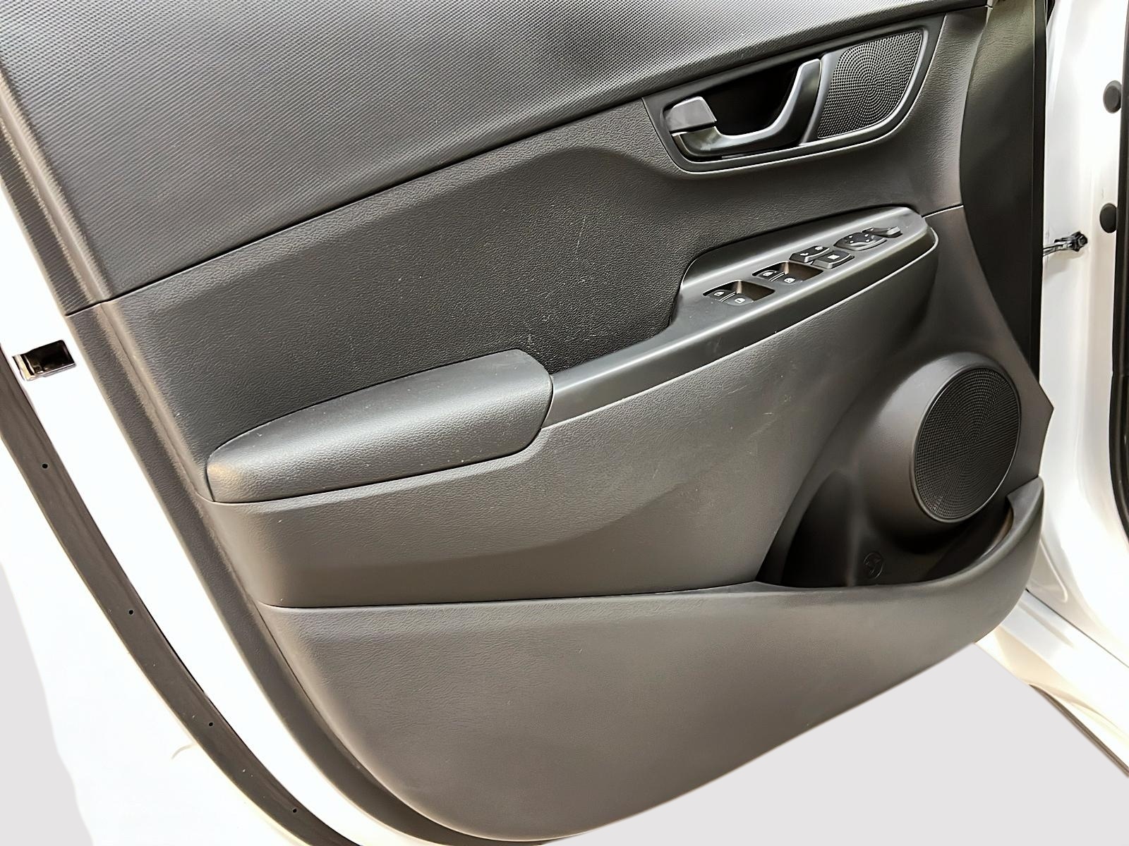 Hyundai Kona N LINE 1.6T NAV 4RM 2023 - image #23