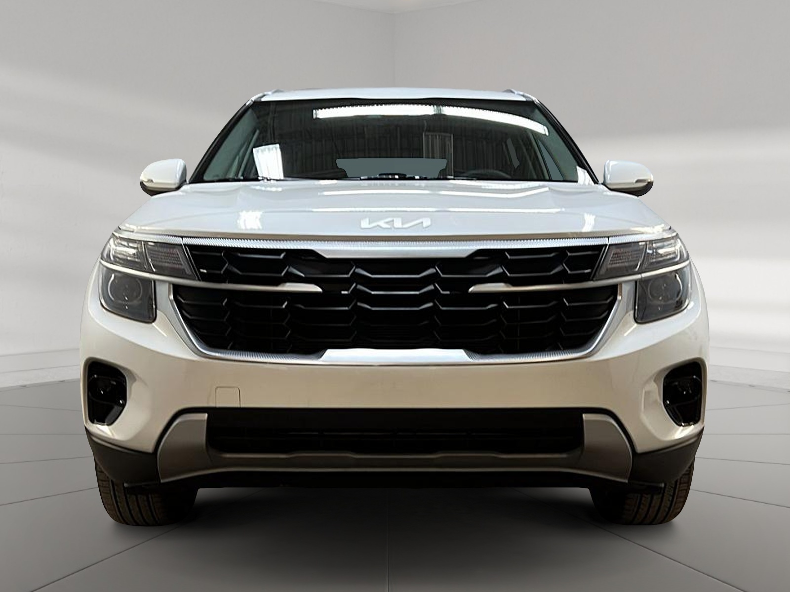 Kia SELTOS 2024 - Image #2