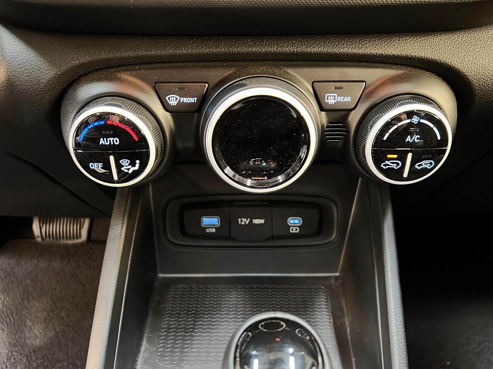 Hyundai Venue ULTIMATE TOIT 2025 - image #15