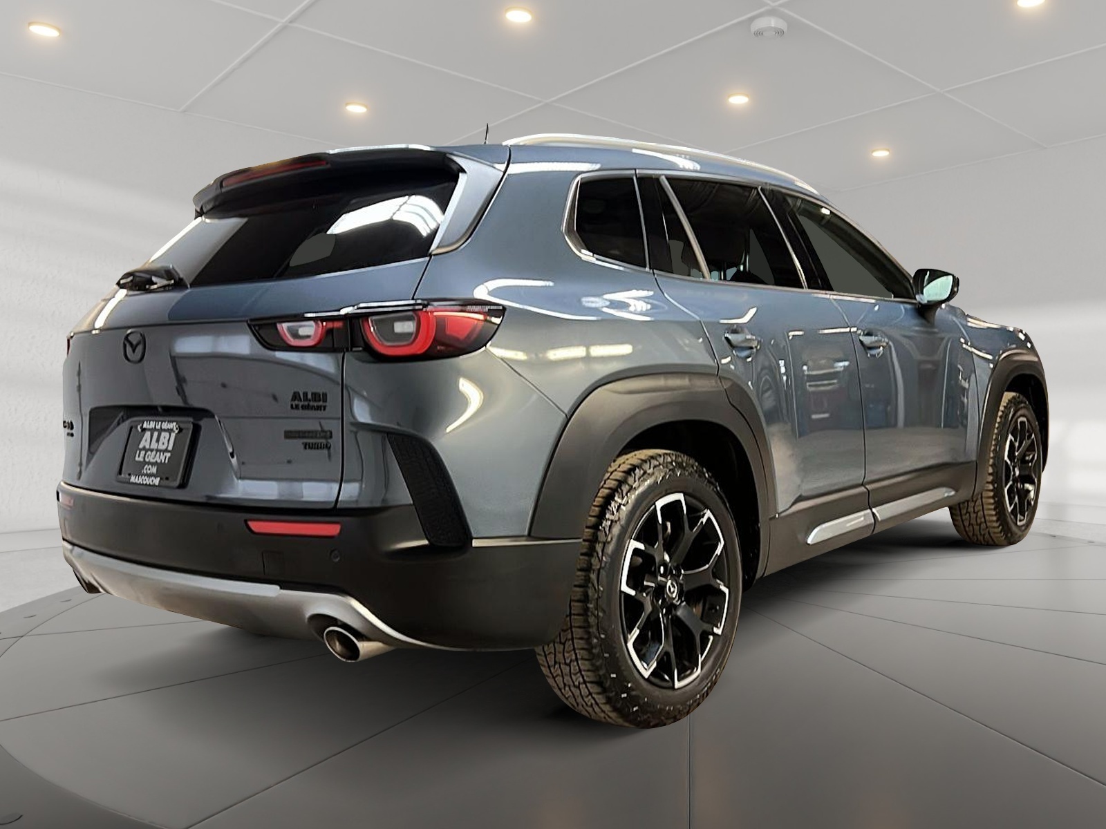 Mazda CX-50 MERIDIAN 2.5T CUIR TOIT PANO NAV 4RM 2024 - image #4