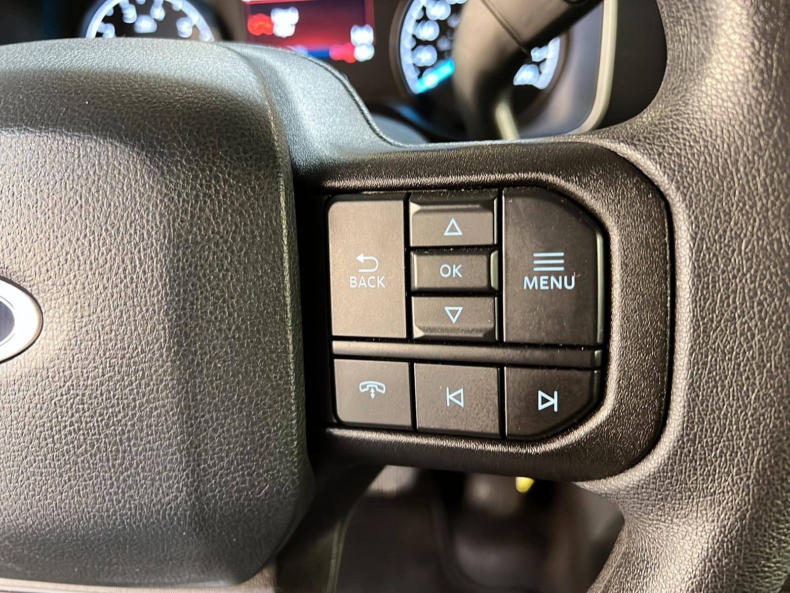 Ford F-150 XLT SUPER CREW NAV 4X4 2023 - image #18