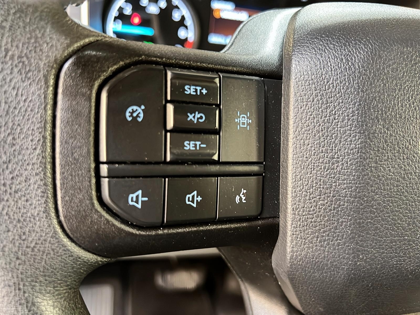 Ford F-150 XLT SUPER CREW NAV 4X4 2023 - image #19