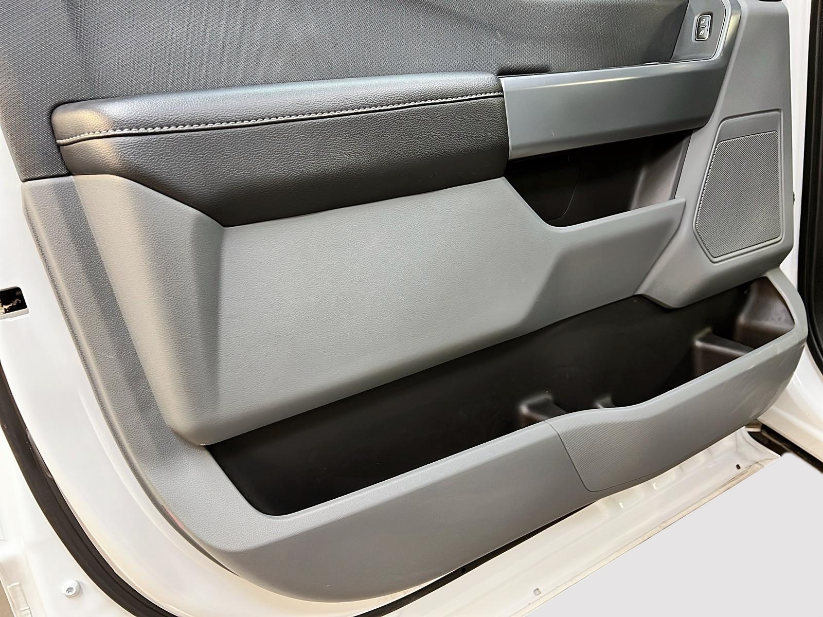 Ford F-150 XLT SUPER CREW NAV 4X4 2023 - image #22