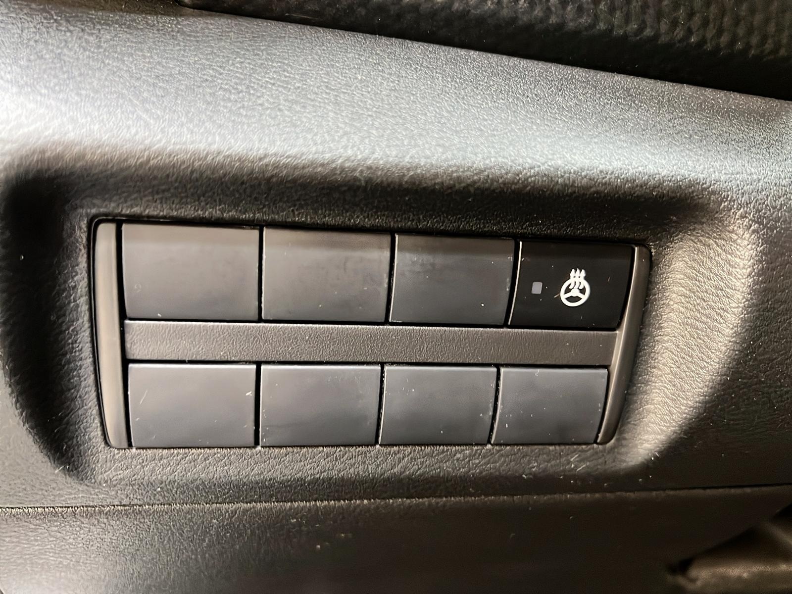 Nissan Kicks SV SPECIAL EDITION 2024 - image #20