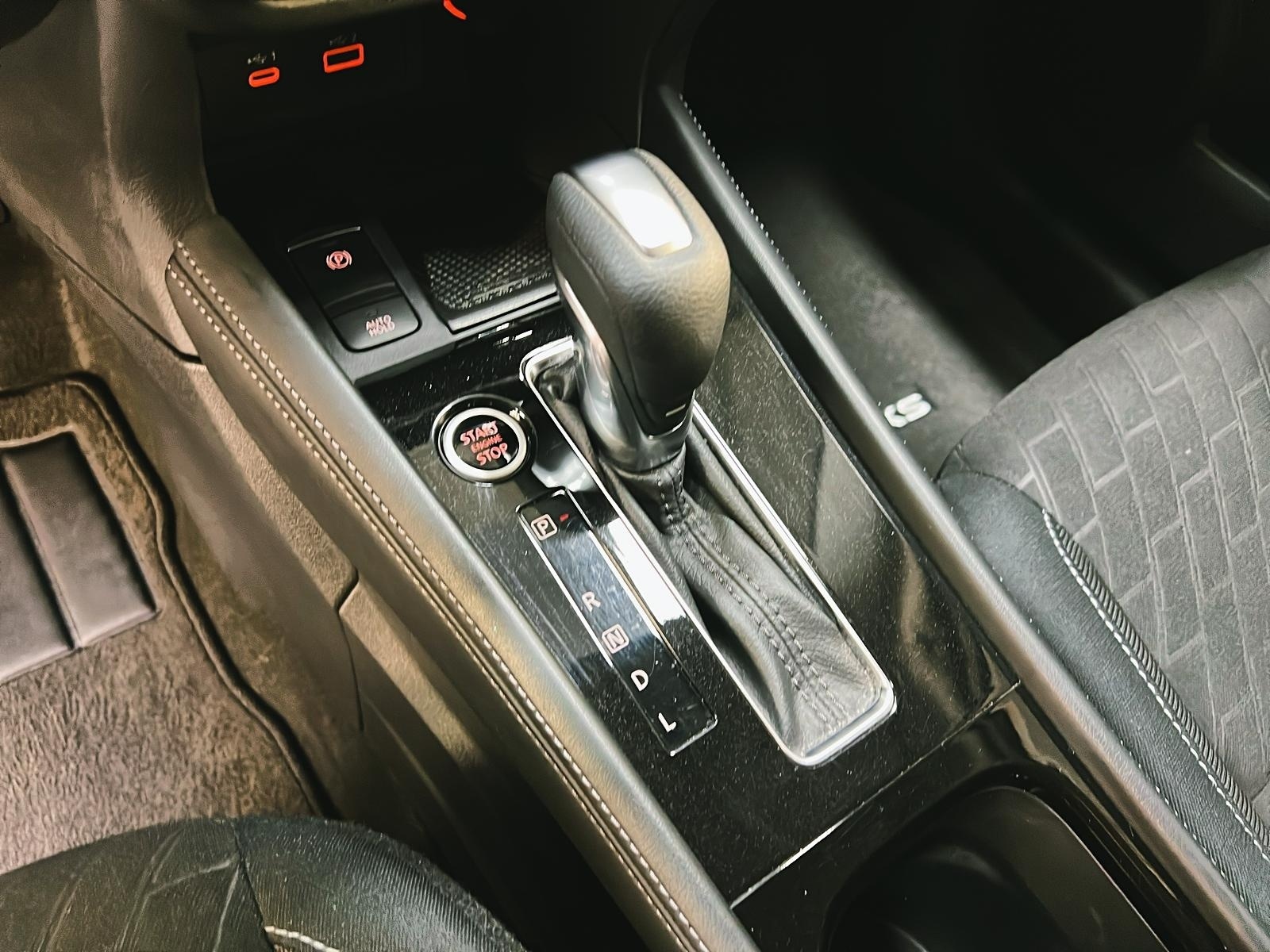 Nissan Kicks SV SPECIAL EDITION 2024 - image #13