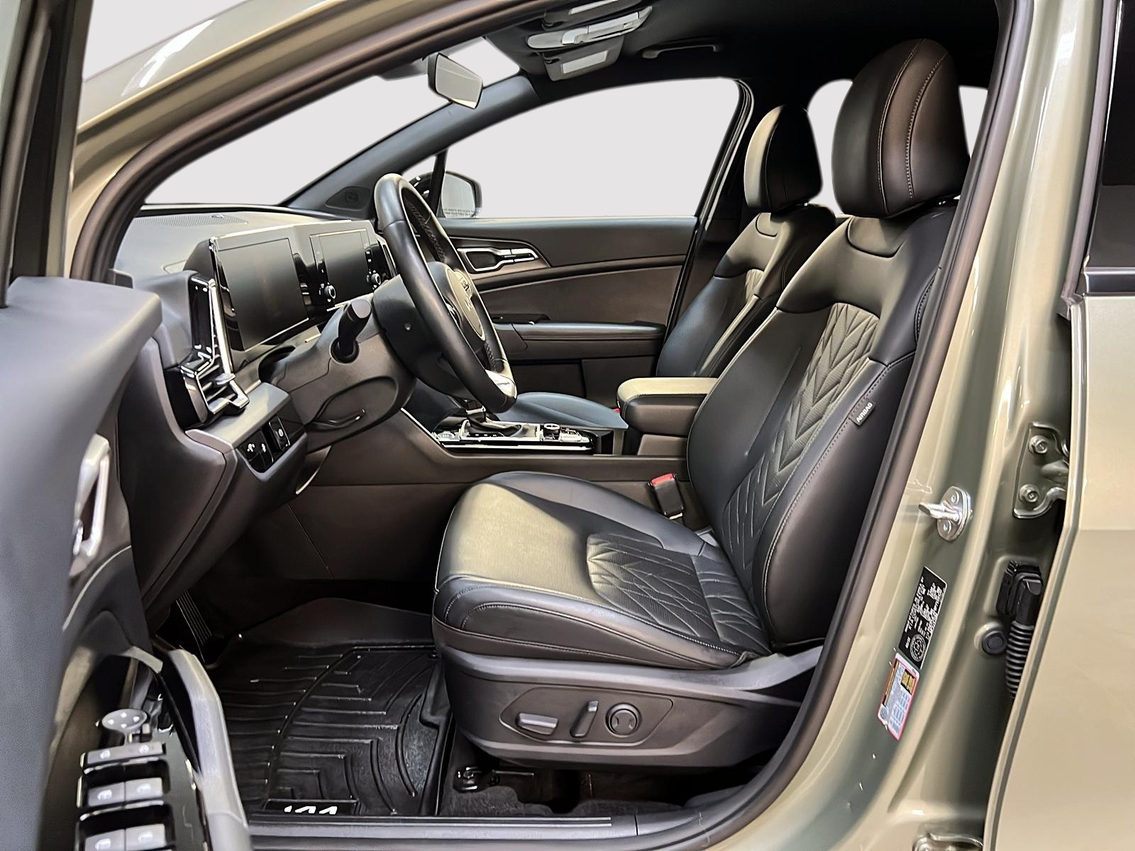Kia Sportage X-LINE CUIR 4RM 2023 - image #7