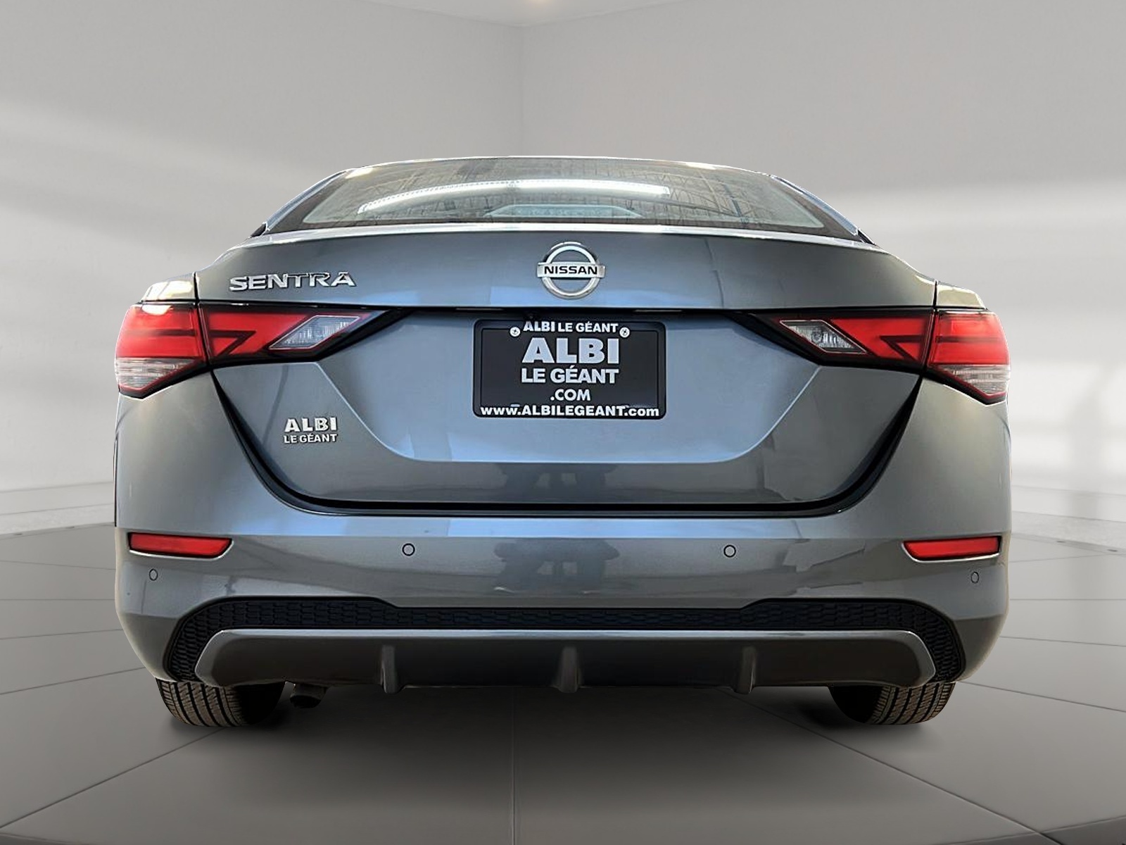 Nissan Sentra S PLUS 2023 - image #5