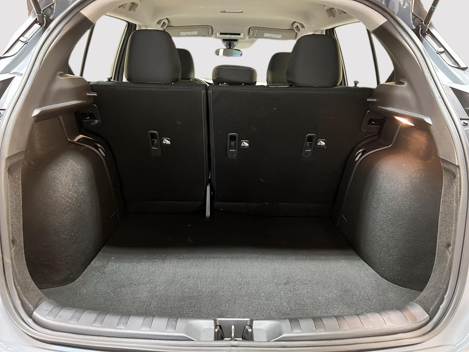 Nissan Kicks SV 2023 - image #12