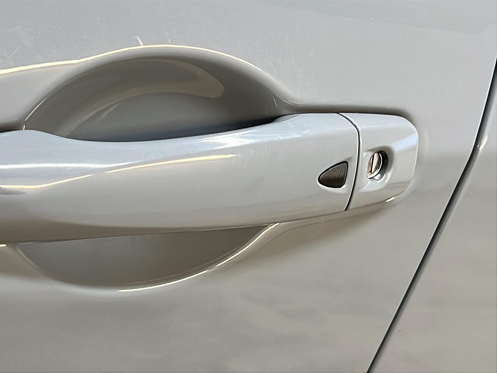 Nissan Kicks SV 2023 - image #23