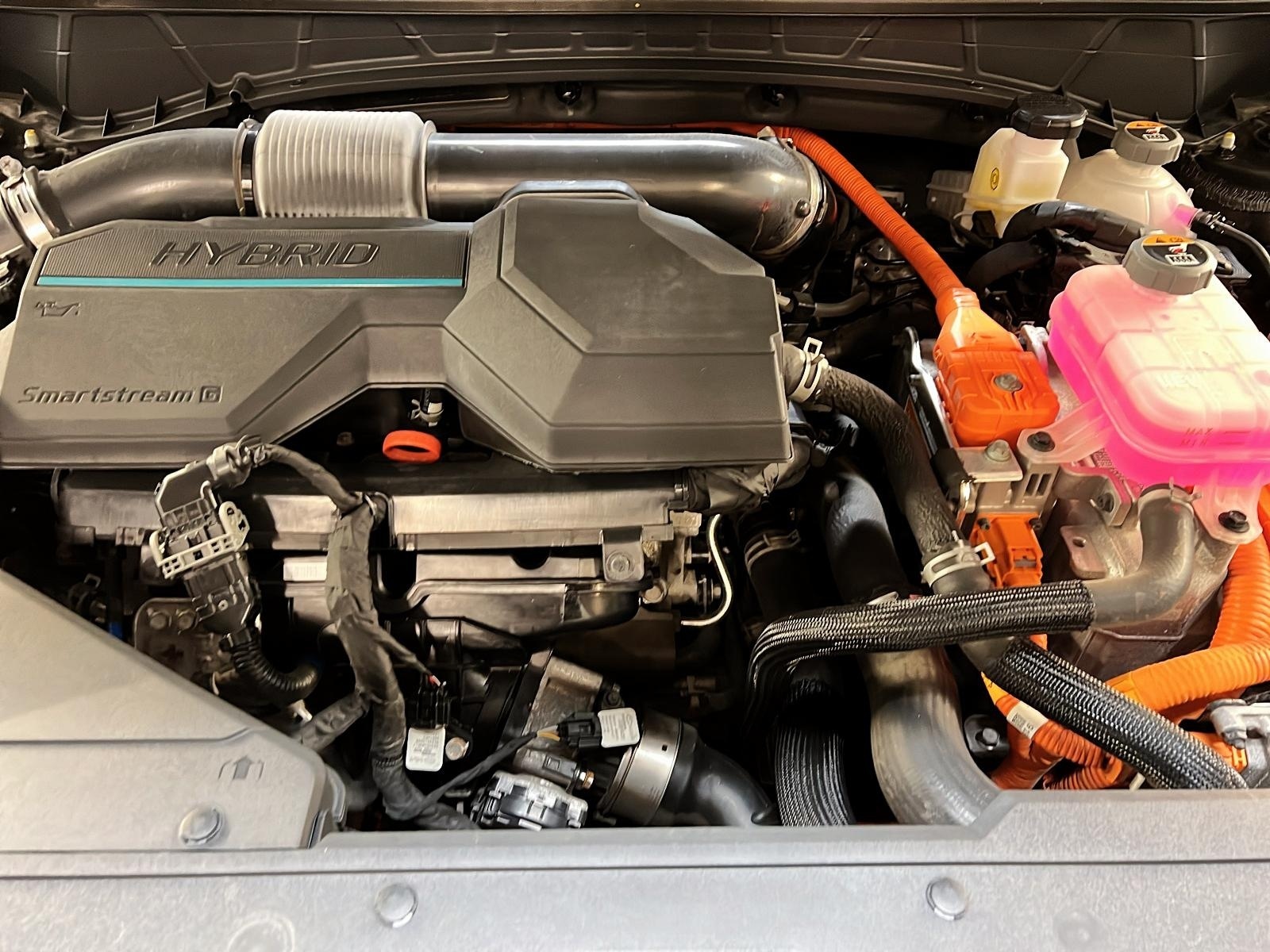 Hyundai Tucson LUXURY HYBRID CUIR TOIT PANO 4RM 2022 - image #12