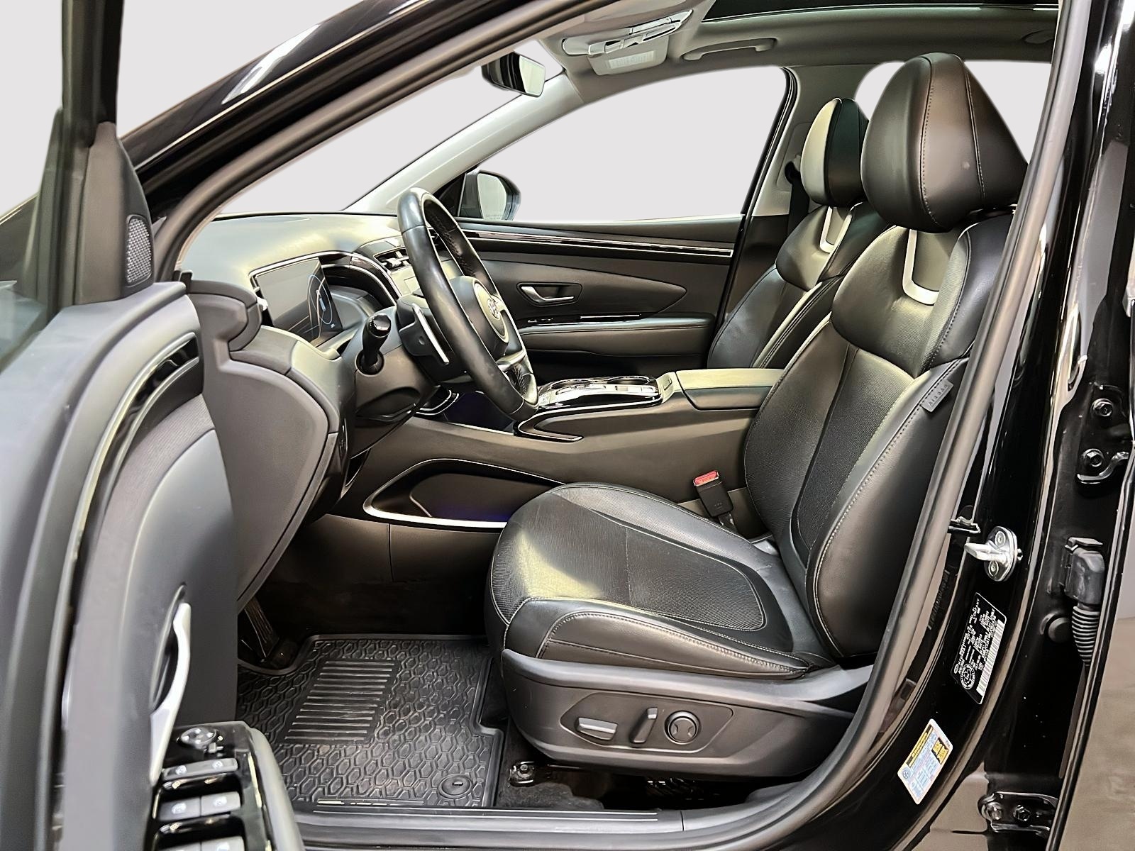 Hyundai Tucson LUXURY HYBRID CUIR TOIT PANO 4RM 2022 - image #7