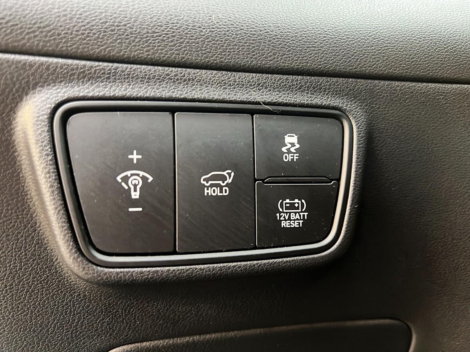 Hyundai Tucson LUXURY HYBRID CUIR TOIT PANO 4RM 2022 - image #22